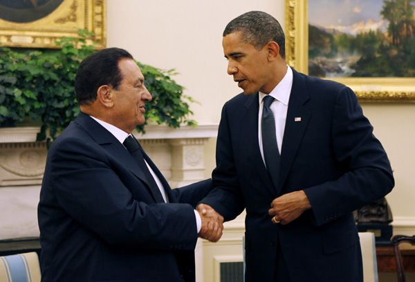 USAfrica: As Egypt’s corrupter-in-chief Mubarak slides into history’s dustbin, Egyptians Not waiting for Obama and United Nations. By Chido Nwangwu