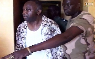 Ivory Coast's ex-President Gbagbo 'arrested in Abidjan' by French forces leading Ouattara troups