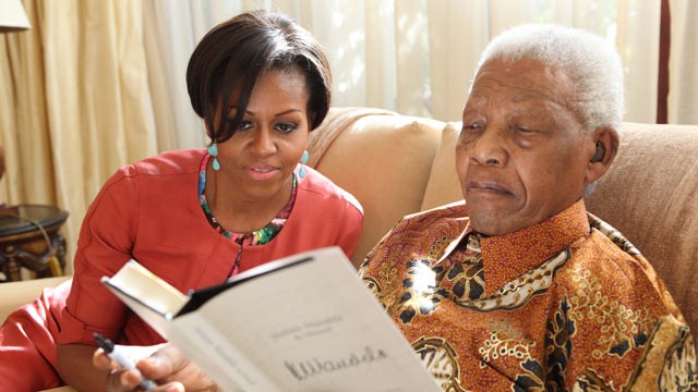 Michelle Obama meets 92-year-old Mandela at his home