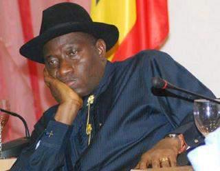 Nigeria's President Jonathan orders removal of #BringBackGoodluck2015 campaign signs