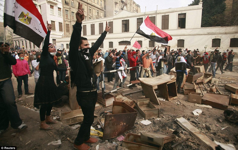 After Egypt soccer riot kills 74, new clashes in Cairo