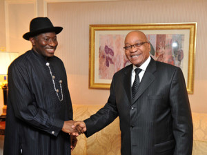 Presidents Zuma and Jonathan-handshake-in-newyork-usafricaonline.com_file-pix