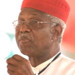 Alex-Ekwueme-ex-VP_Nigeria_in-white-trad-red-cap