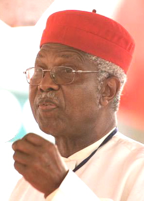 Alex-Ekwueme-ex-VP_Nigeria_in-white-trad-red-cap