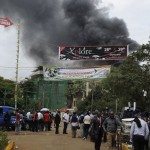 Terrorists kill 62 in Kenya Westgate mall attack: Live Reports, UN, Obama, Kenyans condemn attacks