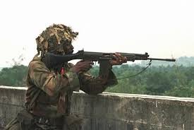 nigerian-soldier-aiming