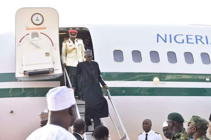 Nigeria's Buhari returns from London, settling into presidential villa