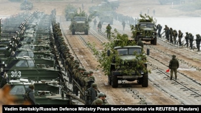 BrkNEWS: Putin begins "military operation", INVASION of Ukraine