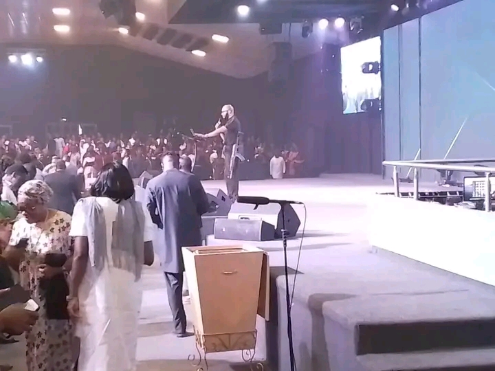 Abuja Pastor Brings AK-47 To Altar