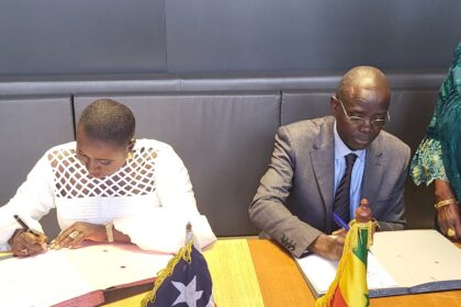 Senegal and Liberia sign an agreement to control illegal fishing.