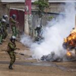 Police clash with anti-government protesters in Kenya