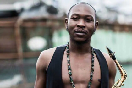 Court orders Afrobeat musician, Seun Kuti, remanded for 48 hours for, allegedly, assaulting a police officer