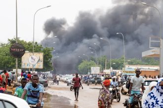 African Union demand military in Niger “return to their barracks and restore constitutional authority”