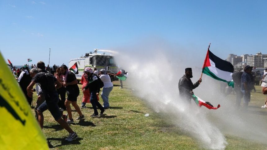 Police quell clashes between pro-Israel and pro-Palestinian demonstrators in South Africa