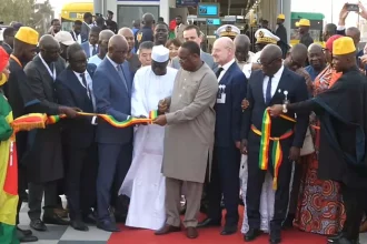 Senegal: Sall inaugurates Dakar's electric bus fleet