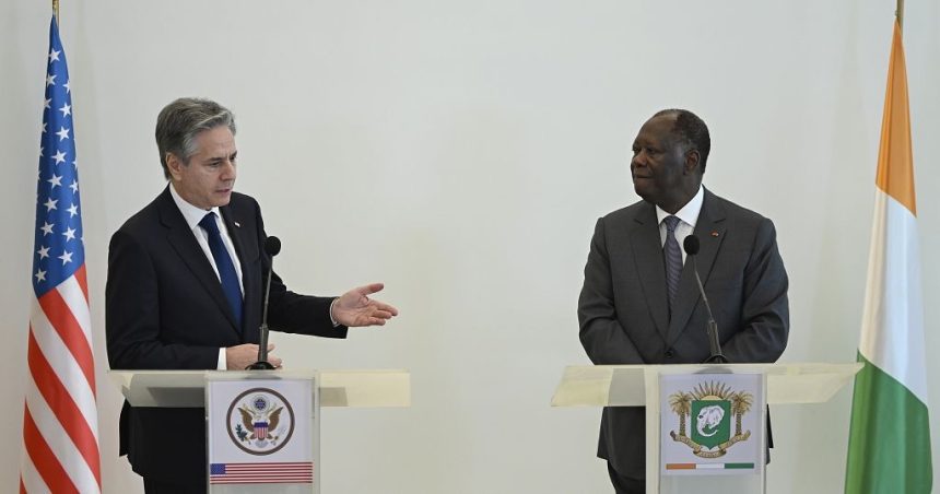 Ivorian President hosts U.S. Secretary, discusses security