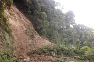 Landslide in Rwanda spills over to Congo border