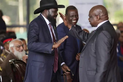 South Sudan signs a peace commitment in Kenya