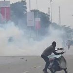 Nigerian security forces clash with journalists and protesters