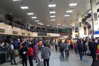 Nigeria: Aviation Minister says DSS has no business searching bags at airports