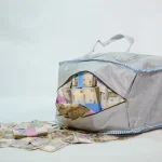 The Officer who resisted a bribe of ₦10 million. By Chris Agbedo