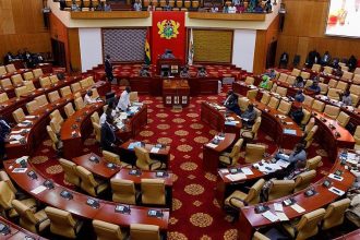 Ghana approves $2.8 billion debt deal