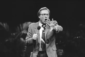 Televangelist Jimmy Swaggart dies at 90