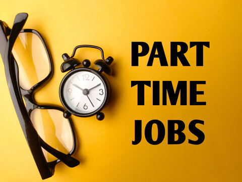 14 high-paying part-time jobs for international students in the U.S.