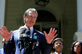 California democrats consider redistricting push to counter Texas GOP