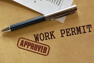 Kuwait tightens work‑permit oversight for expatriate employees