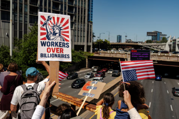 Chicago protesters rally against Trump’s threat of federal troop deployment