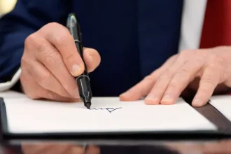 Trump approves order backing U.S. TikTok takeover