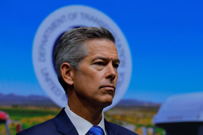 U.S.: Flight delays mount as shutdown deepens, FAA cites staffing shortages