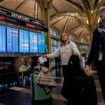 Senate advances bill to end 40-day U.S. government shutdown