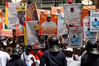 Guinea’s Doumbouya seeks to legitimize rule with presidential vote