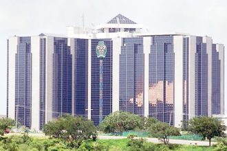 Nigerian Banks Risk ₦100 Million Fine Over Forex Rule Violations