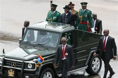 USAfrica: Nigeria's President Jonathan should learn from Obasanjo's unenviable fate. By Prof. Okey Ndibe