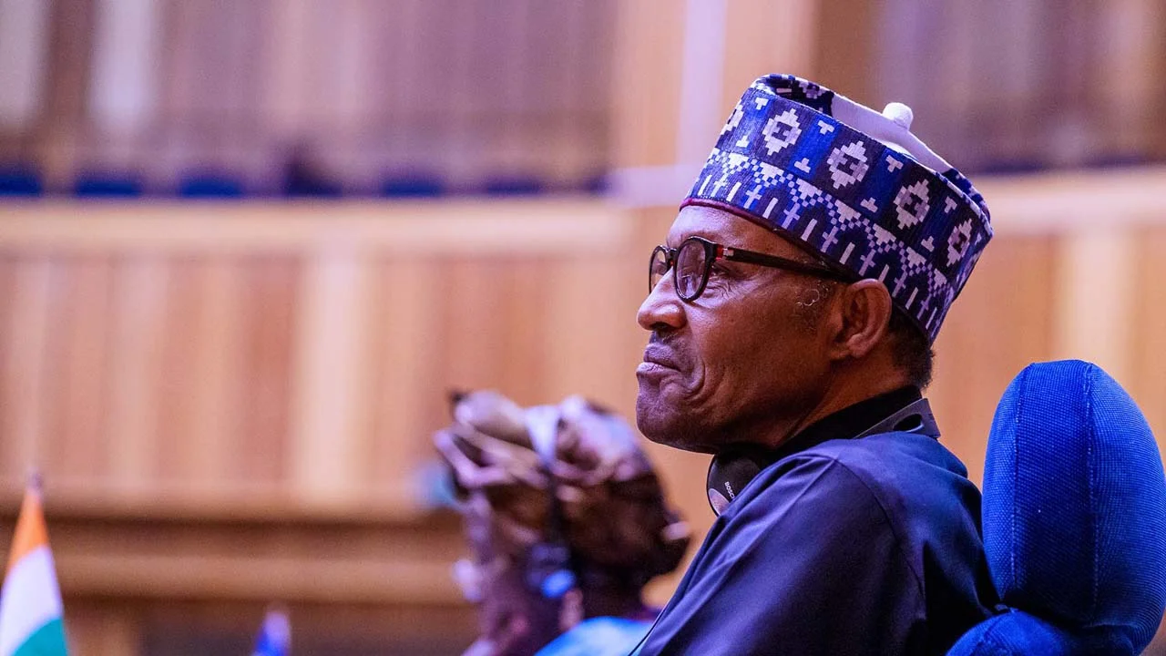 USAfrica: Buhari says Nigeria at 61 needs "positive outlook" for "peaceful, prosperous nation"